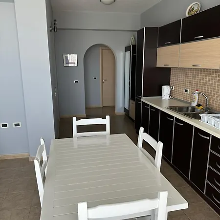 Apartment Anna House Dhërmi