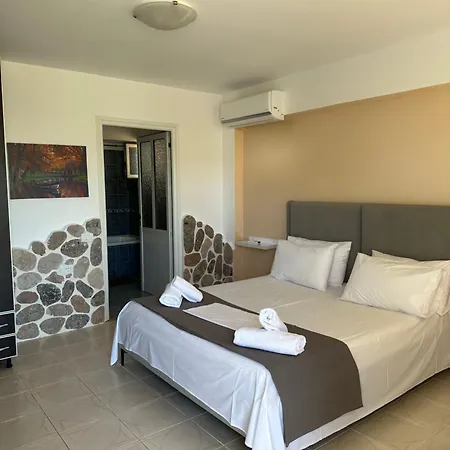 Anna House Apartment *