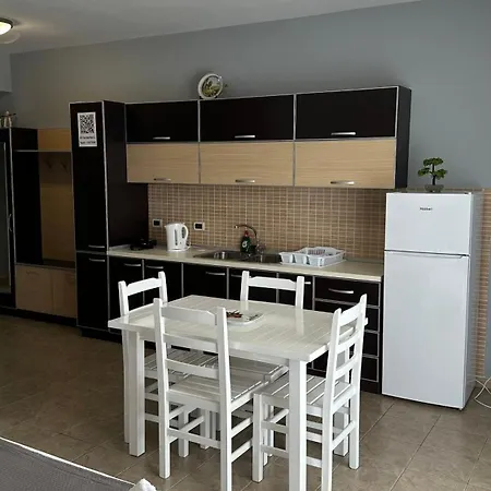 Anna House Apartment *